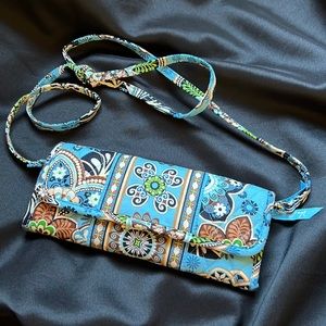 Vera Bradley 2009 Bali Blue Sleek Wallet Crossbody Clutch Purse